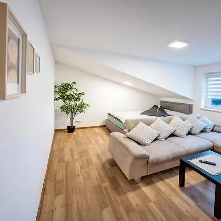 Cozyhome - Spacious And Modern Close To Vienna Strasshof an der Nordbahn